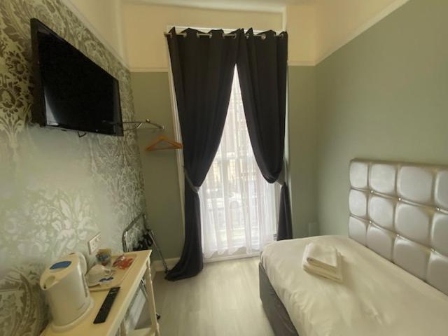 Swinton Hotel London Luaran gambar